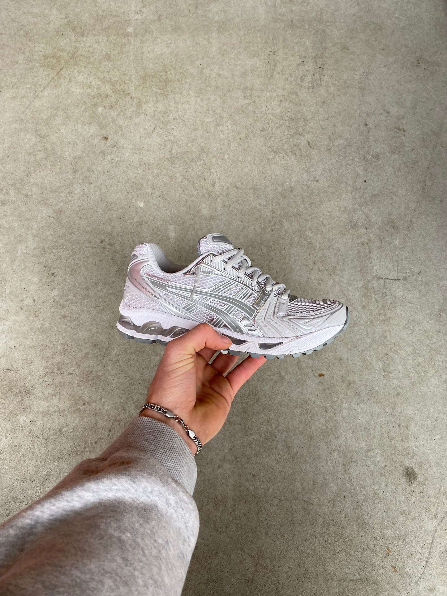 ASICS gel kayano “Cloud Grey”