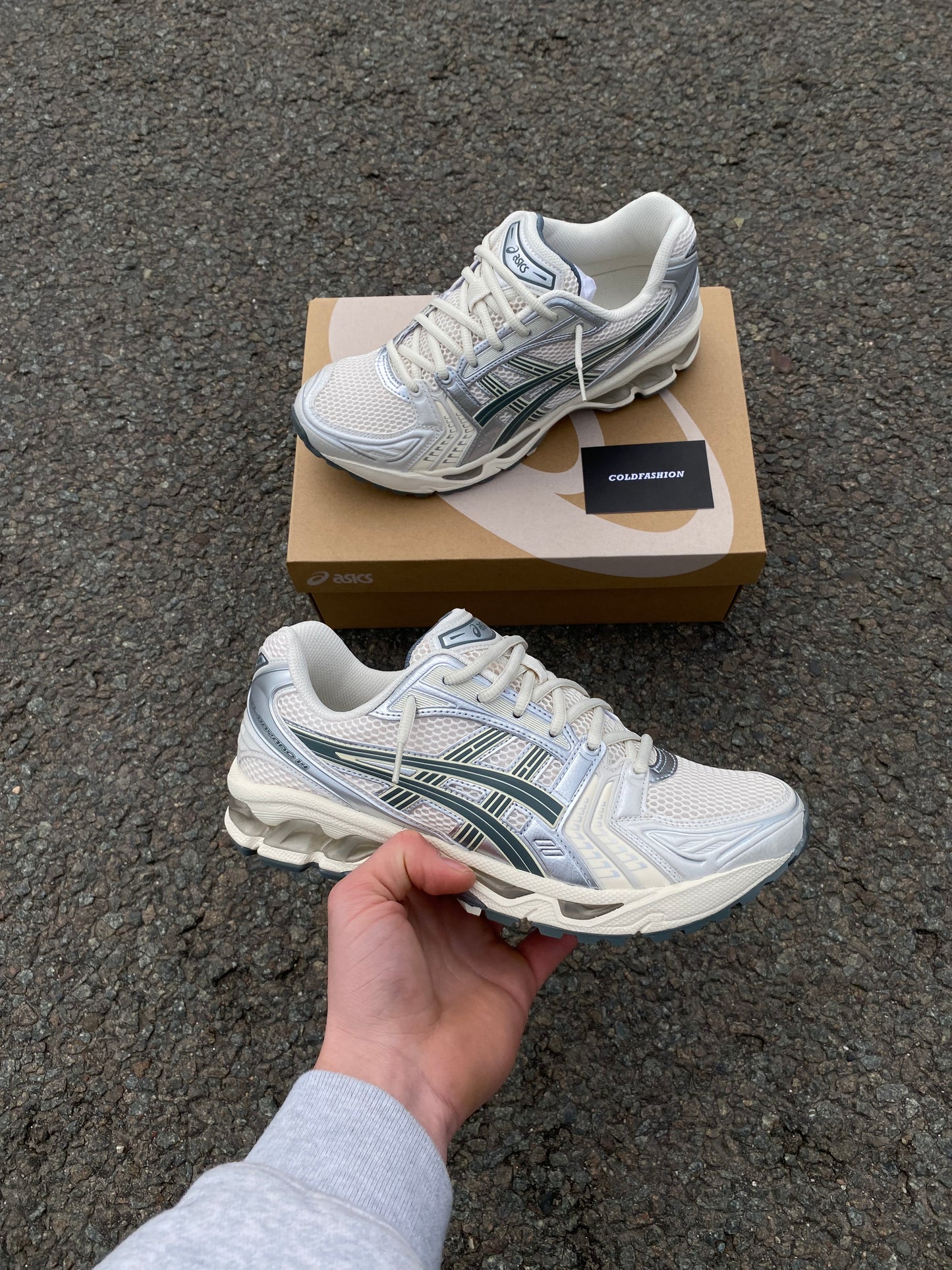 ASICS gel kayano “dark pewter”