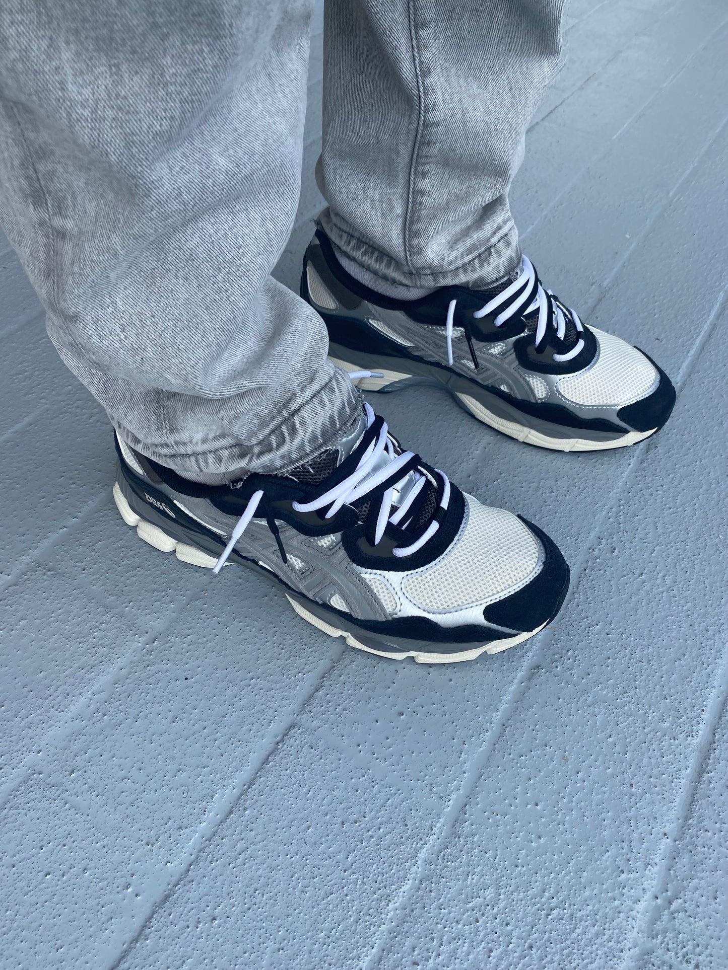 ASICS “Ivory Clay Grey”