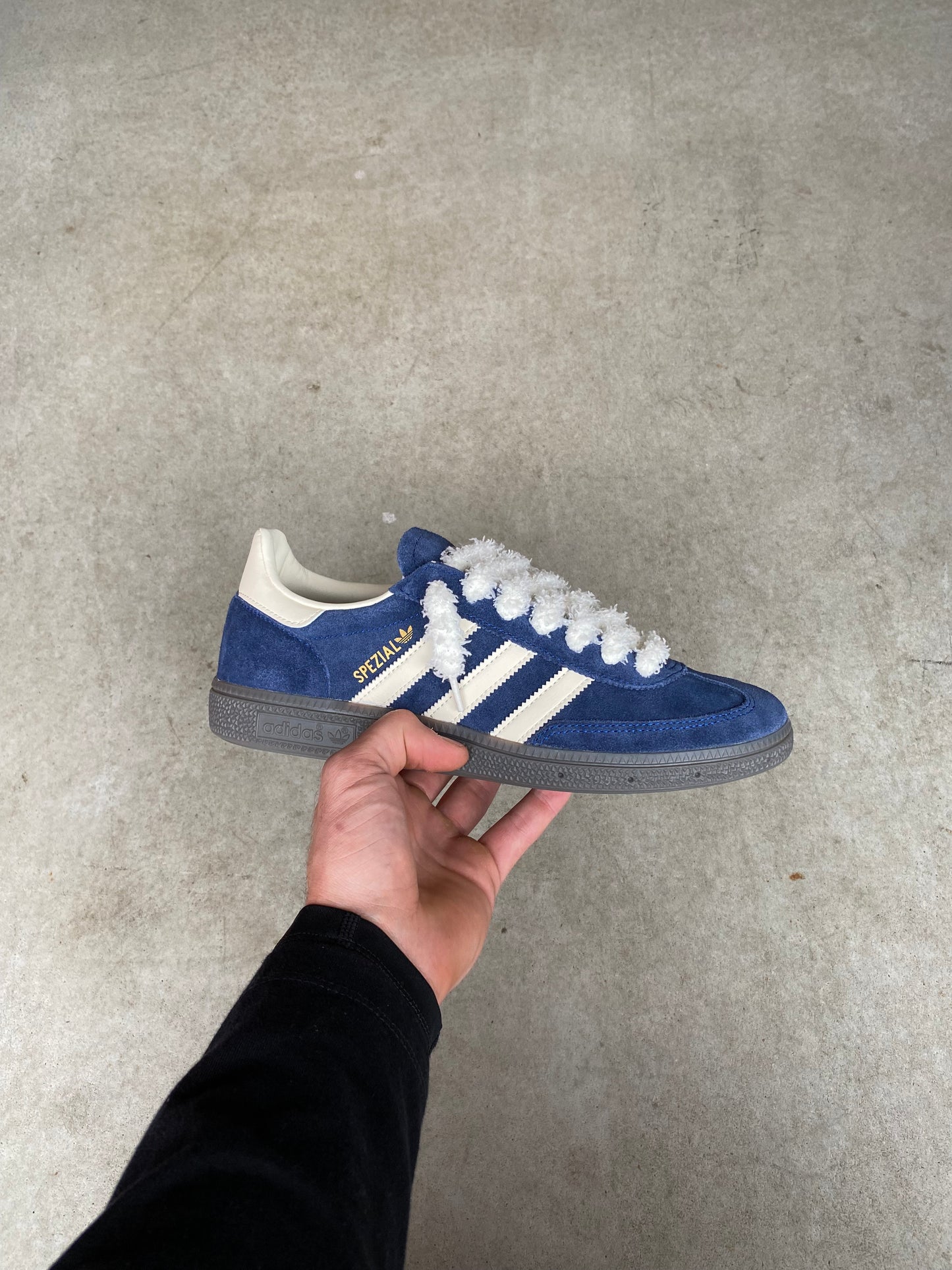 Adidas special “Night Indigo”