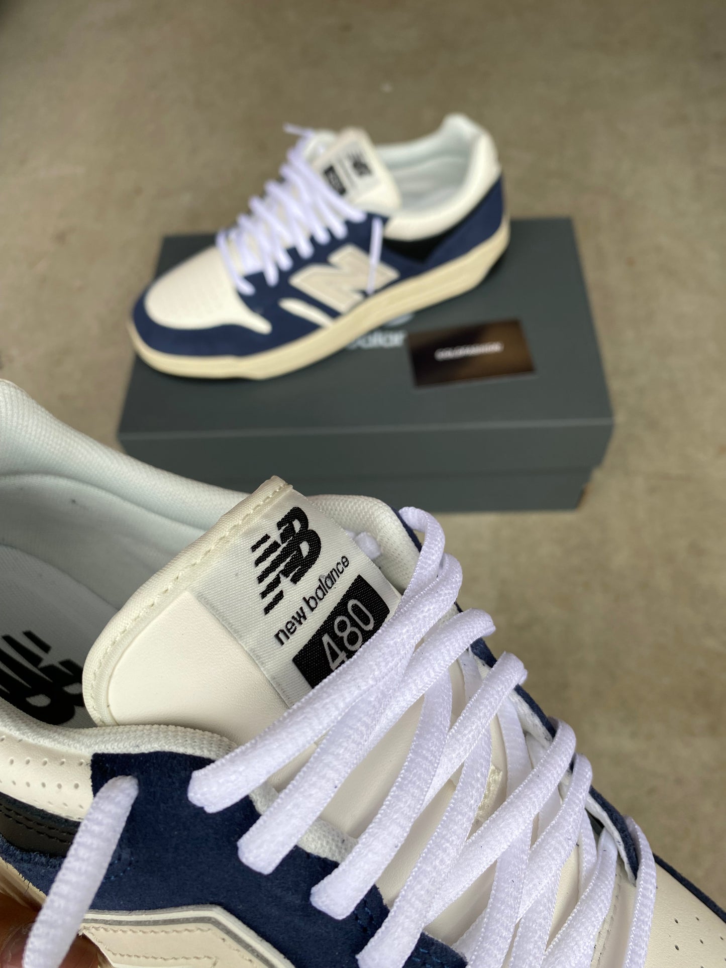 New balance “Navy”