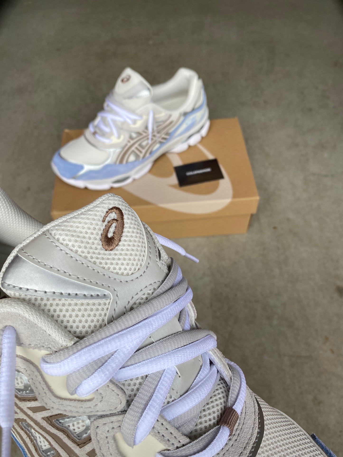 ASICS “cream cloud grey”
