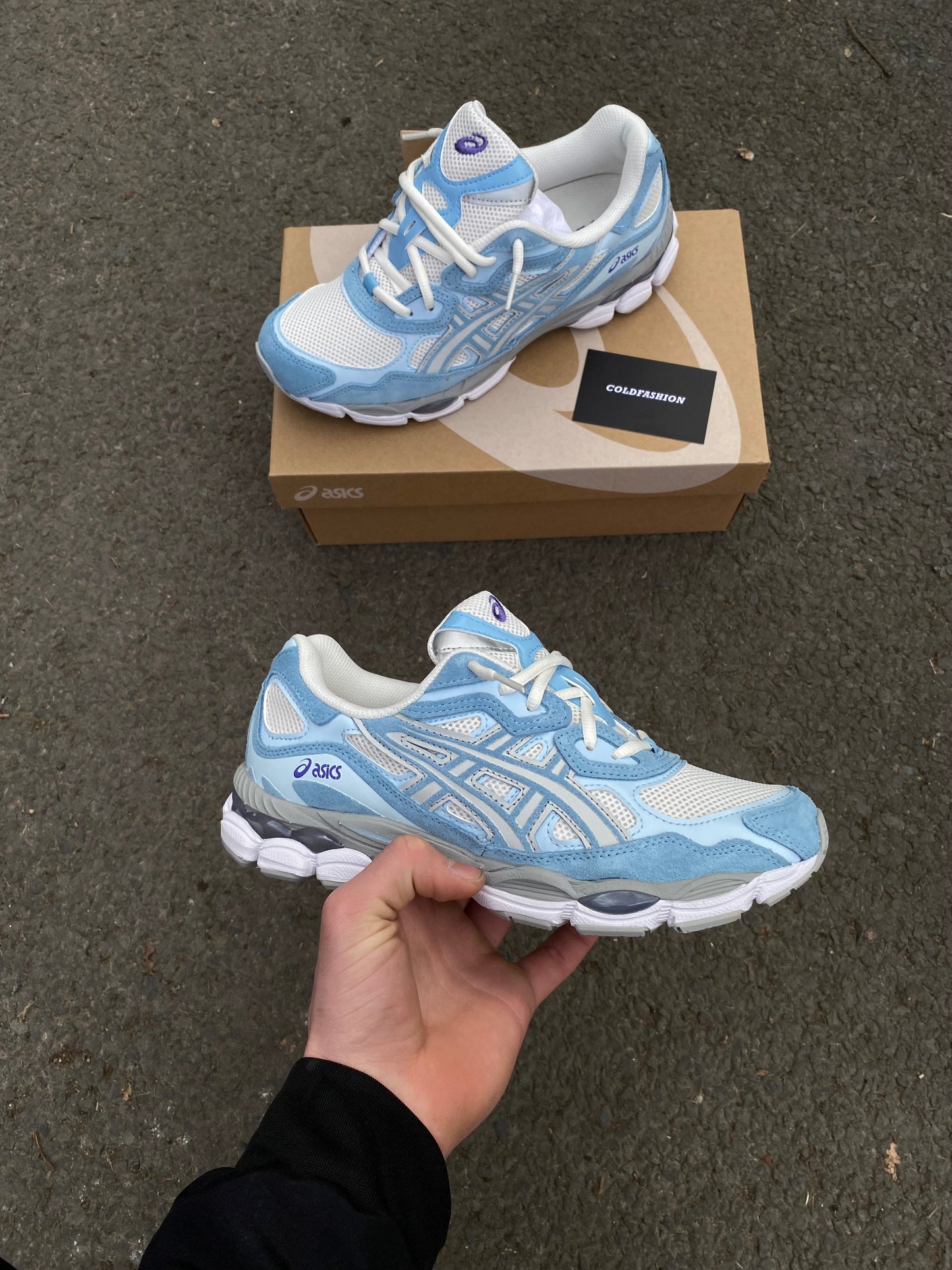 ASICS “Arctic sky”