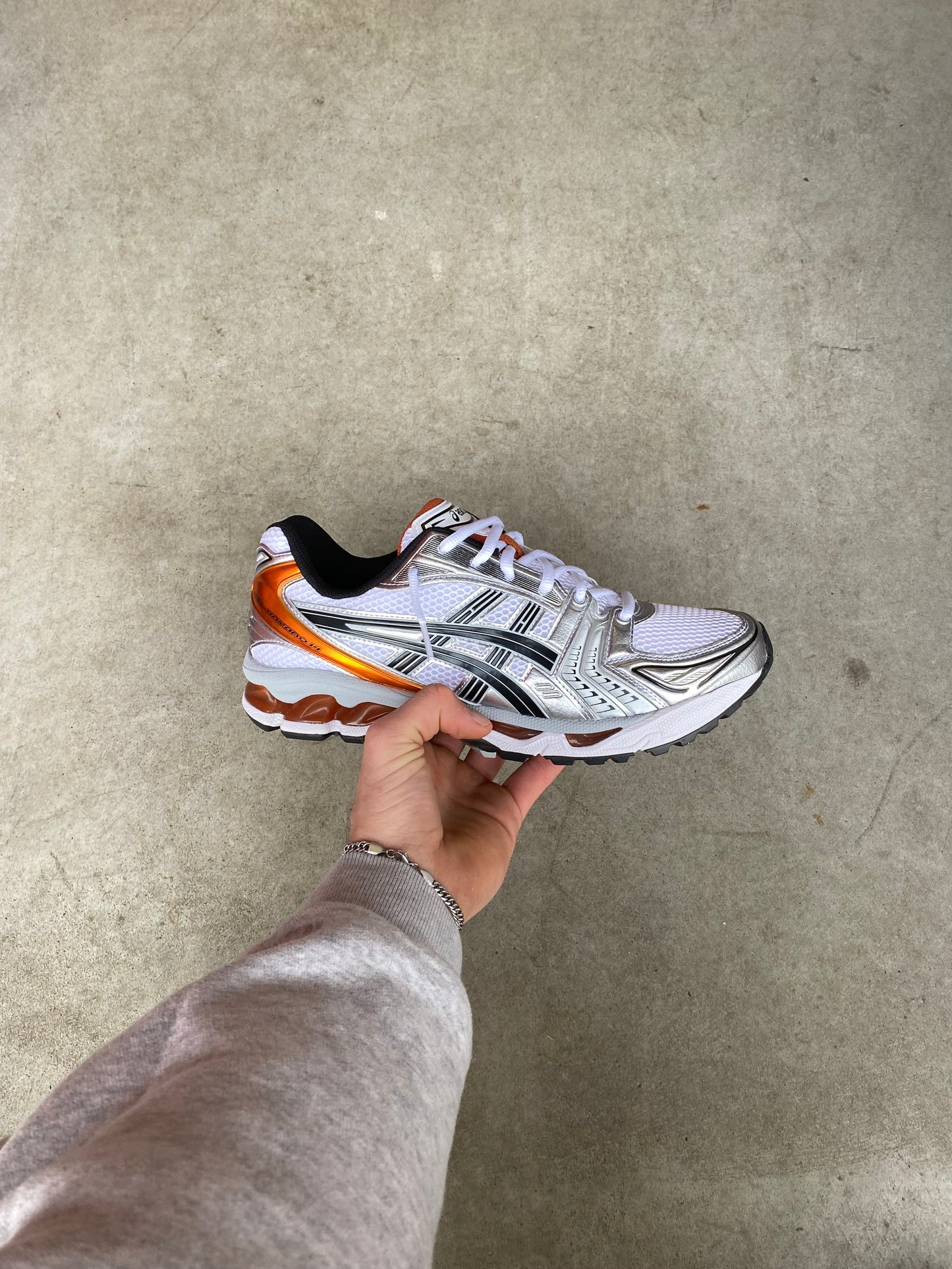ASICS gel kayano “Piquant Orange”