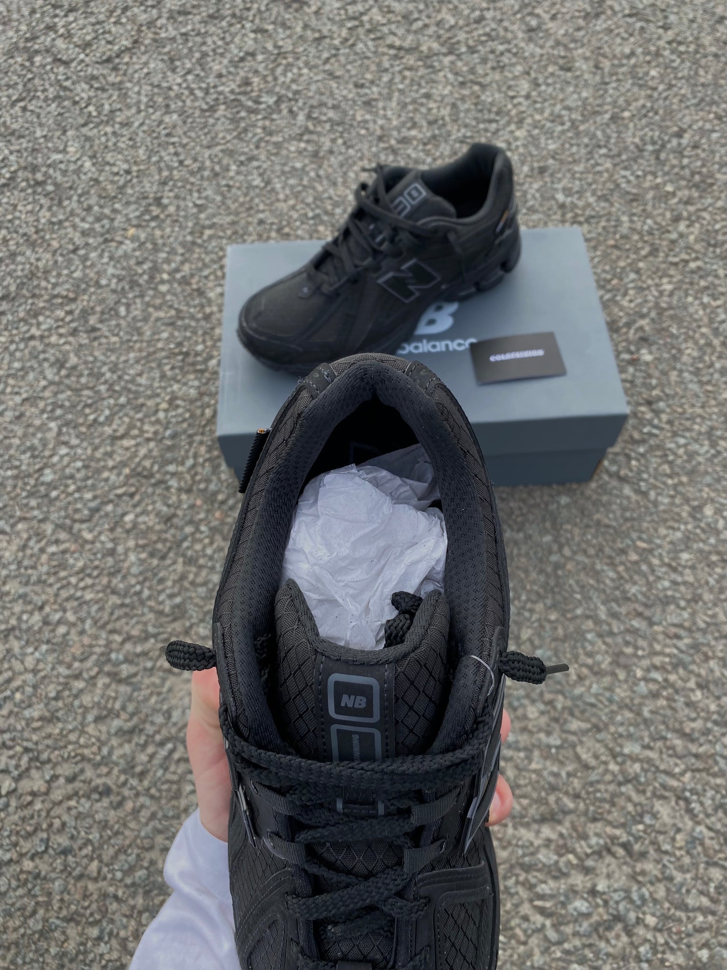 New balance “Cordura black"