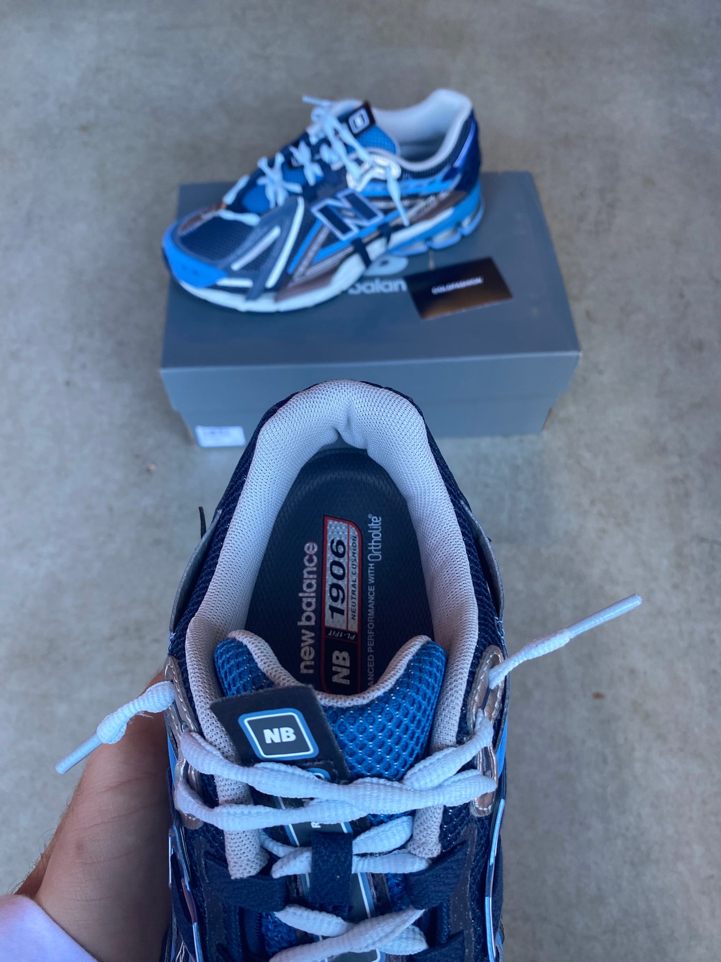 New balance “Deep Blue”
