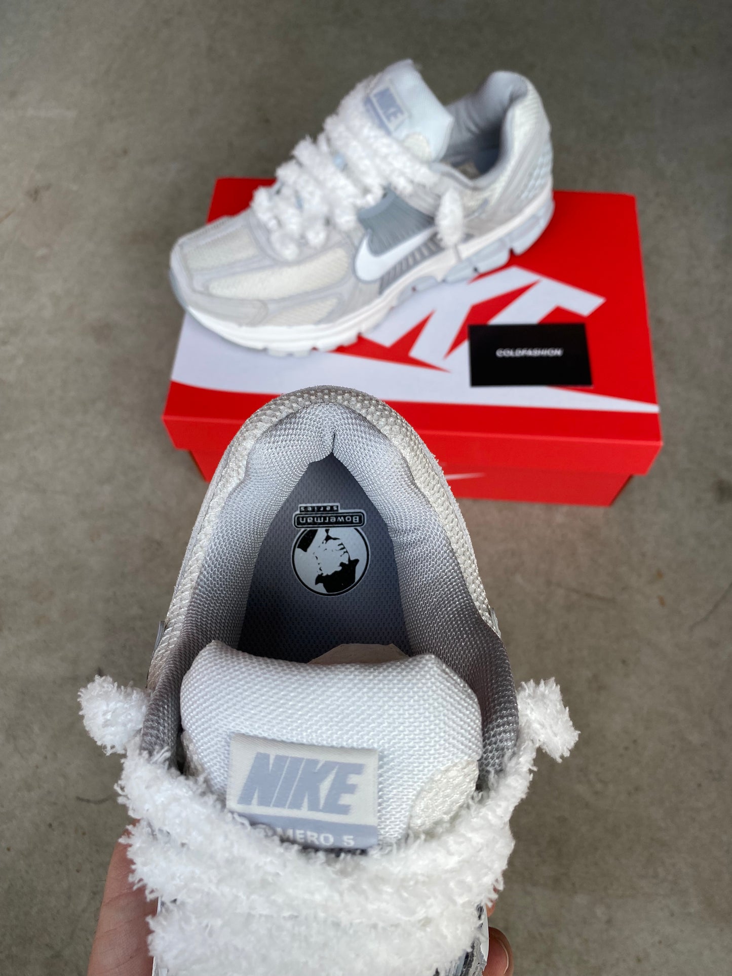 Nike vomero “wolf grey”