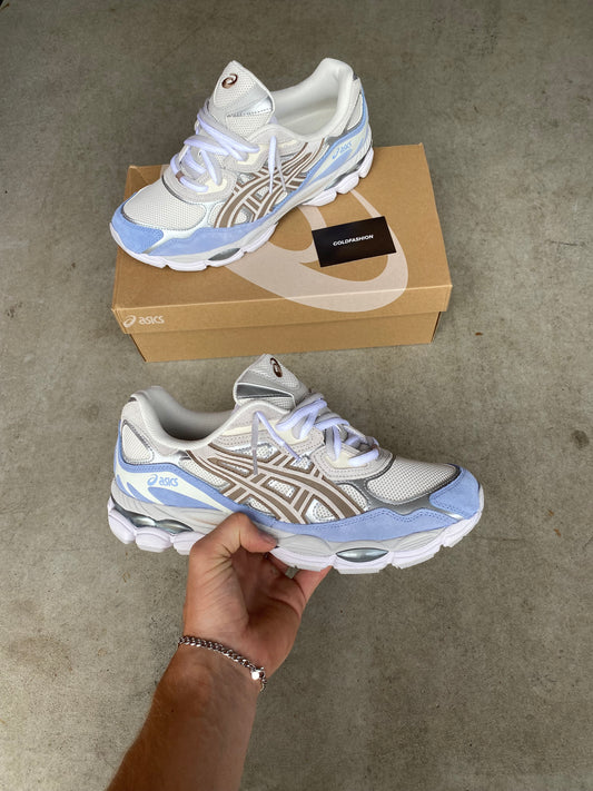 ASICS “cream cloud grey”