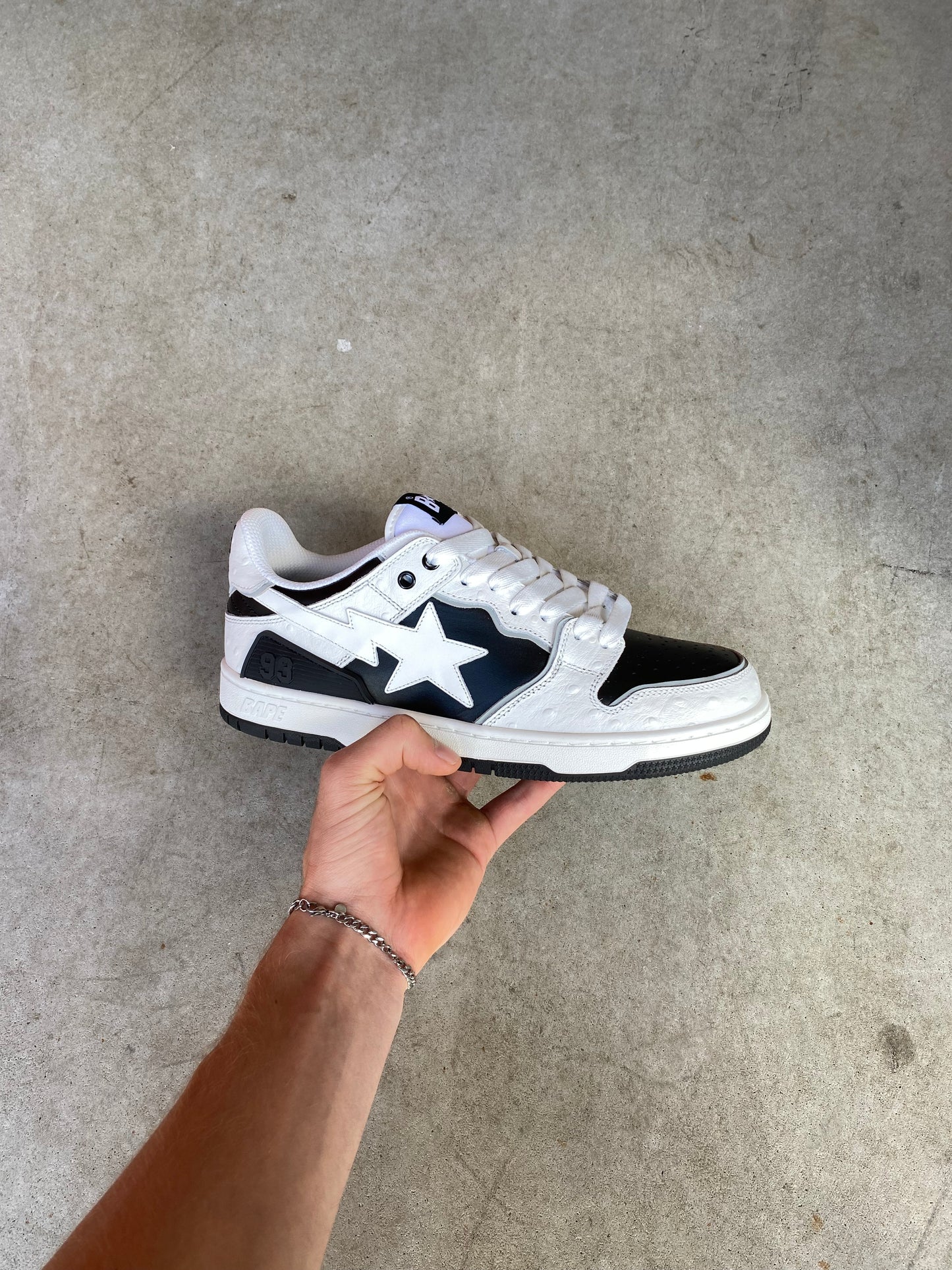 A Bathing Ape Sk8 Sta “black white”