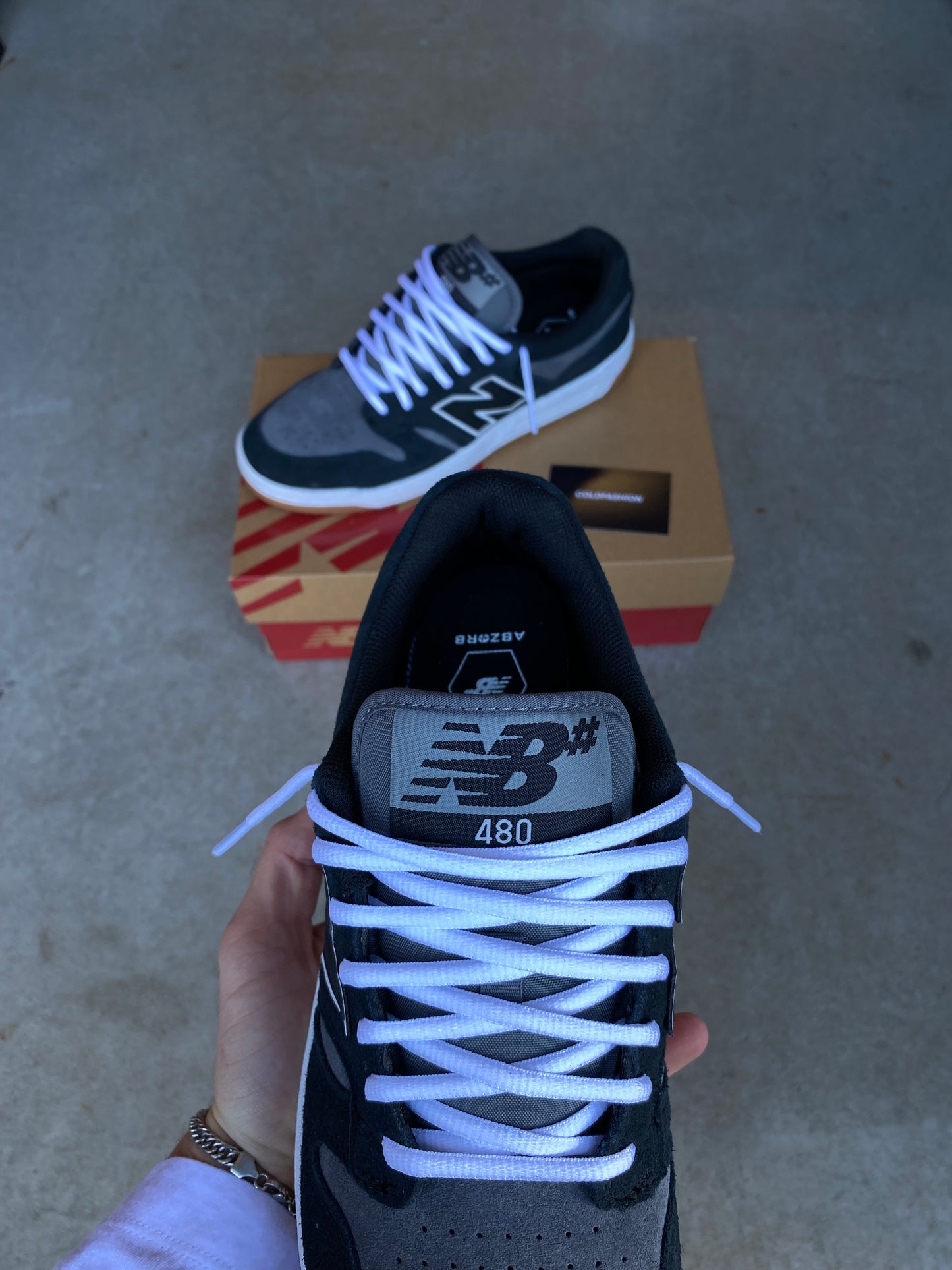 New balance “Black”