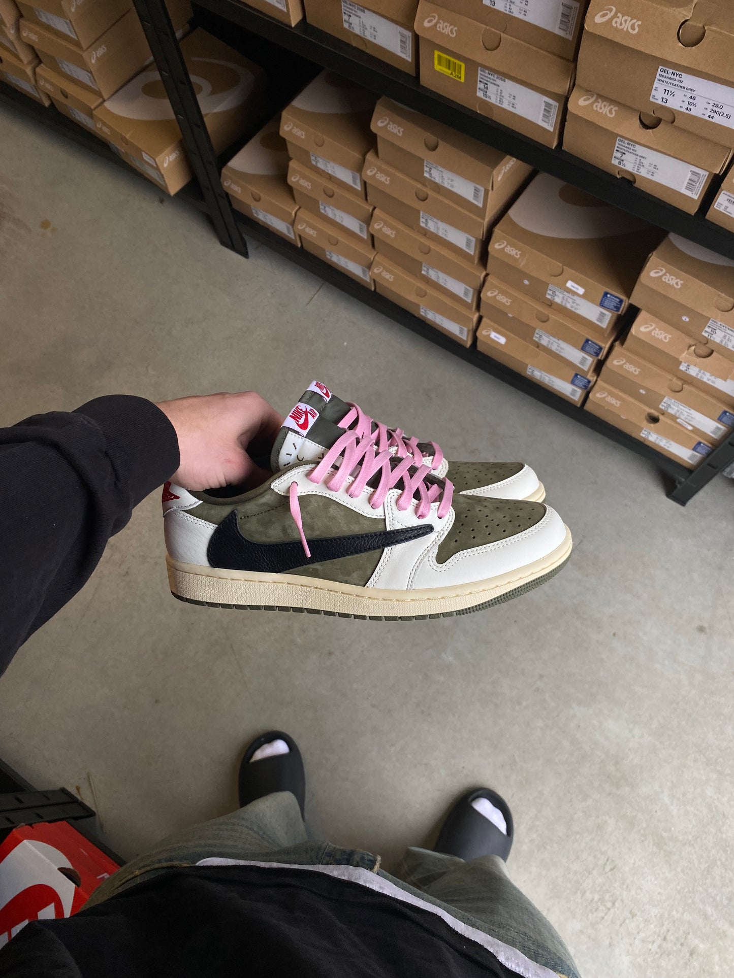 Travis Scott x Air Jordan 1 Low OG SP 'Medium Olive'