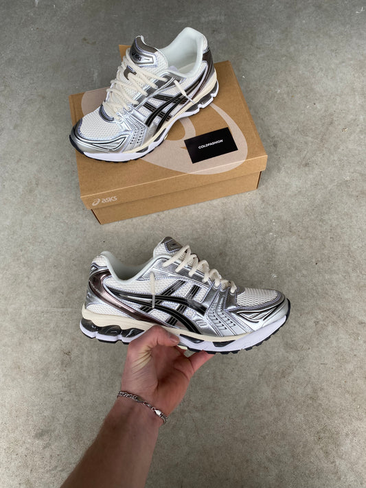 ASICS gel kayano “Black Plum”