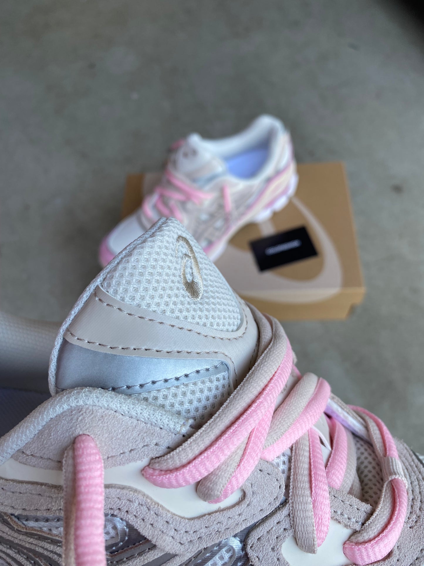 ASICS “mineral beige”