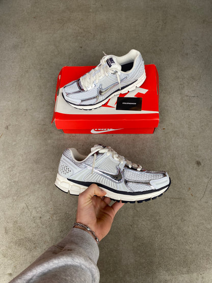 Nike vomero “chrome”