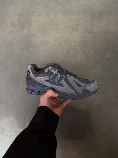 New Balance Protection Pack ‘Black Grey’
