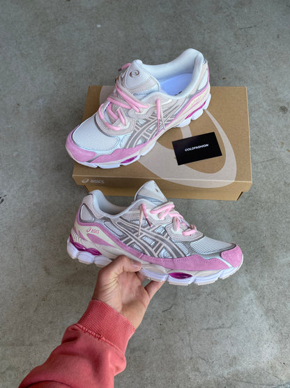 ASICS “mineral beige”