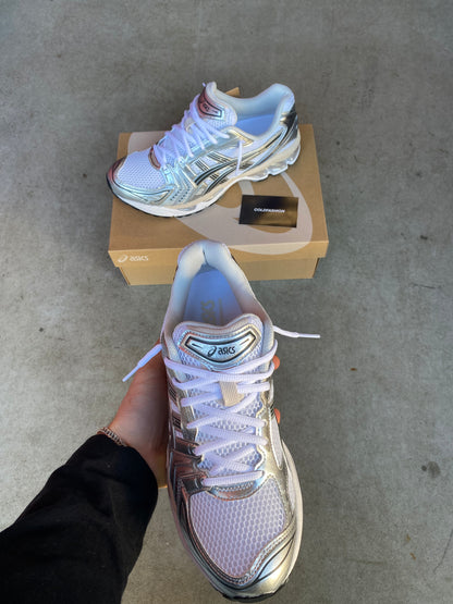 ASICS gel kayano “graphite grey”