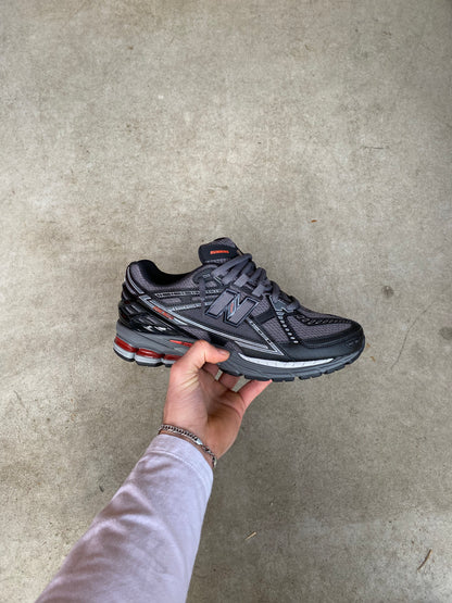 New balance “Black grey red"