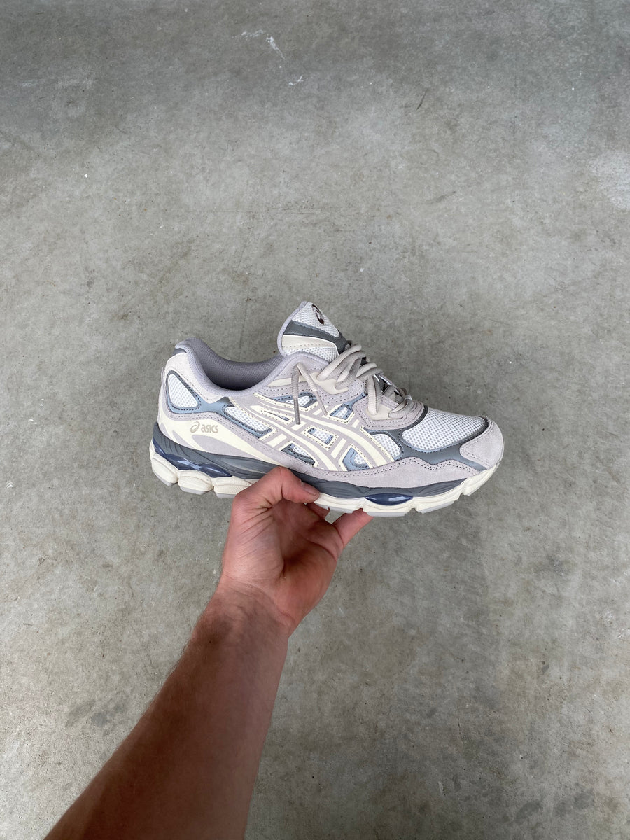 ASICS “Oyster Grey”