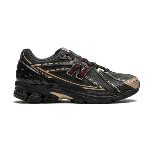 New Balance "Kith Black"